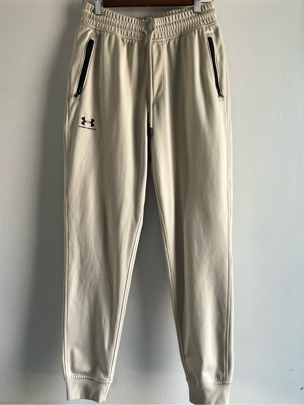 Under Armour Men’s Size S Small Sportstyle Loose Joggers Beige Khaki Sweatpants
